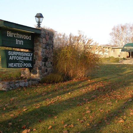 Birchwood Inn Harbor Springs Exterior photo